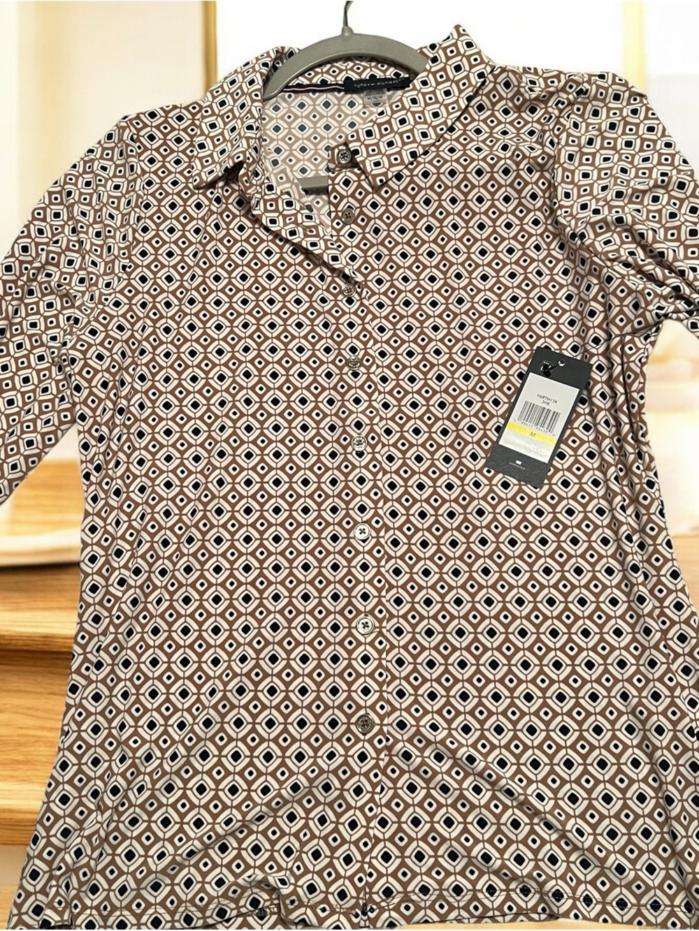 Women’s Tommy Hilfiger M Geometric Button-Up Shirt in Brown